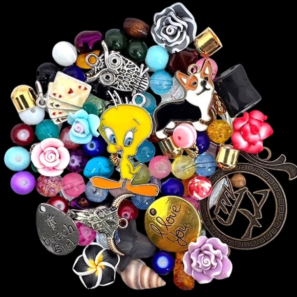 4oz Beads for Jewelry Making Bead Soup With Flowers & Charms #22014 - Picture 3 of 3